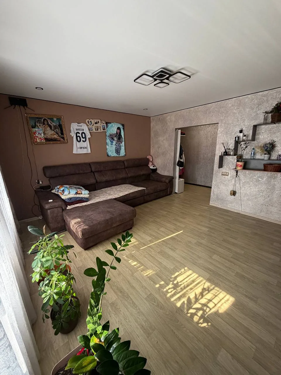 3-комнатная 66.1 м² на улице Лауреатов, 33