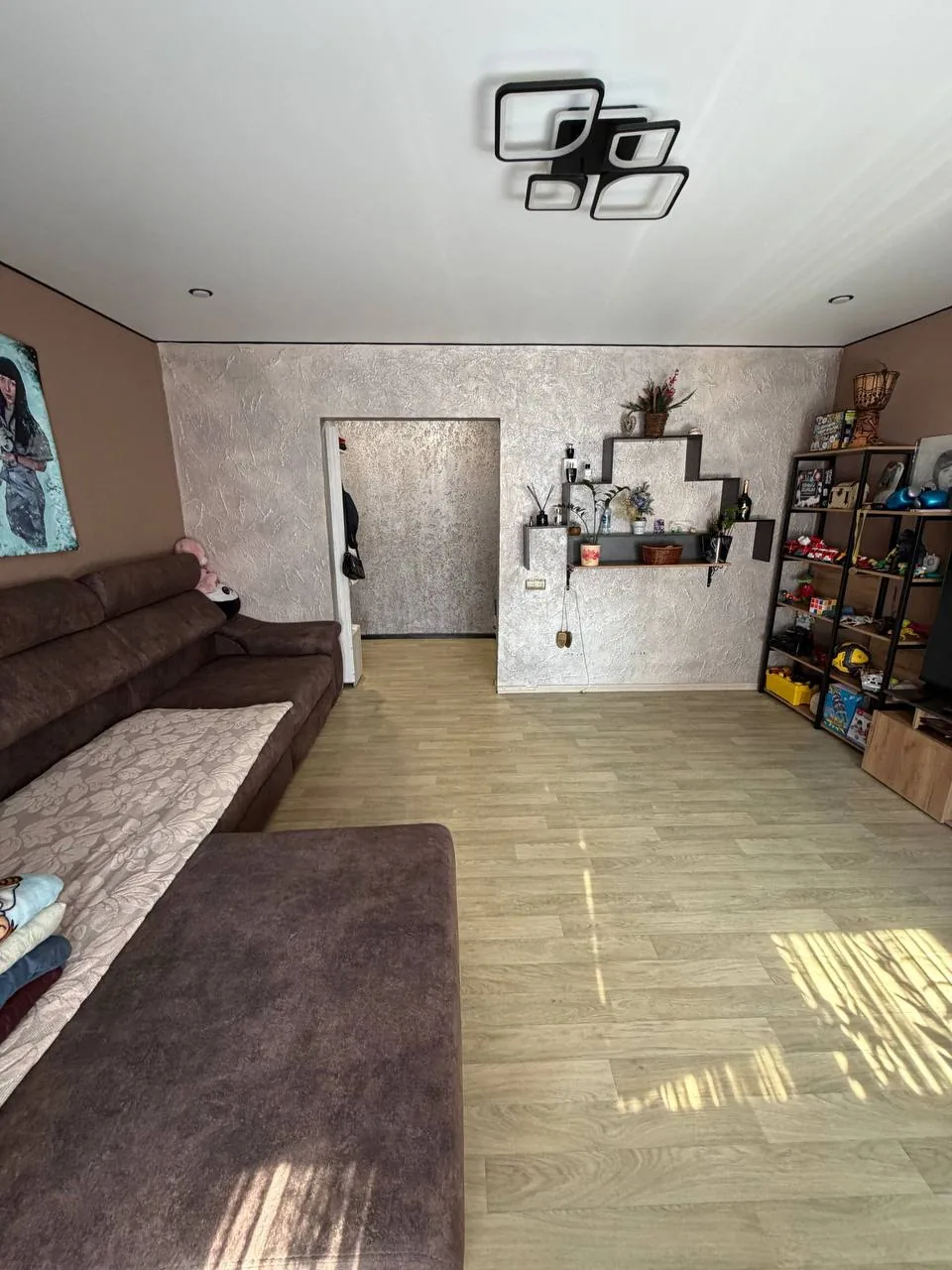 3-комнатная 66.1 м² на улице Лауреатов, 33