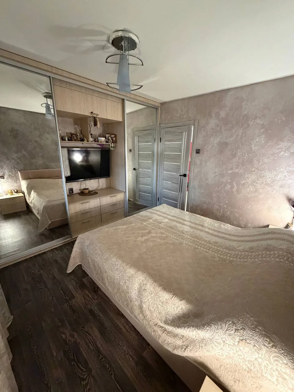 3-комнатная 66.1 м² на улице Лауреатов, 33